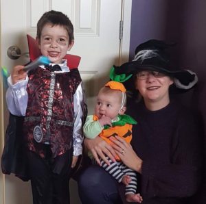 Lainey dressed up with her childern, Andre and Hunter 